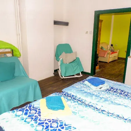 Gluehwuermchen Apartmán *